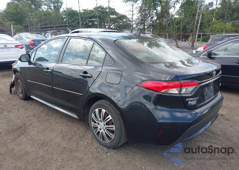 2020 Toyota Corolla Le z USA, uszkodzony, nr VIN JTDEPRAE3LJ053452